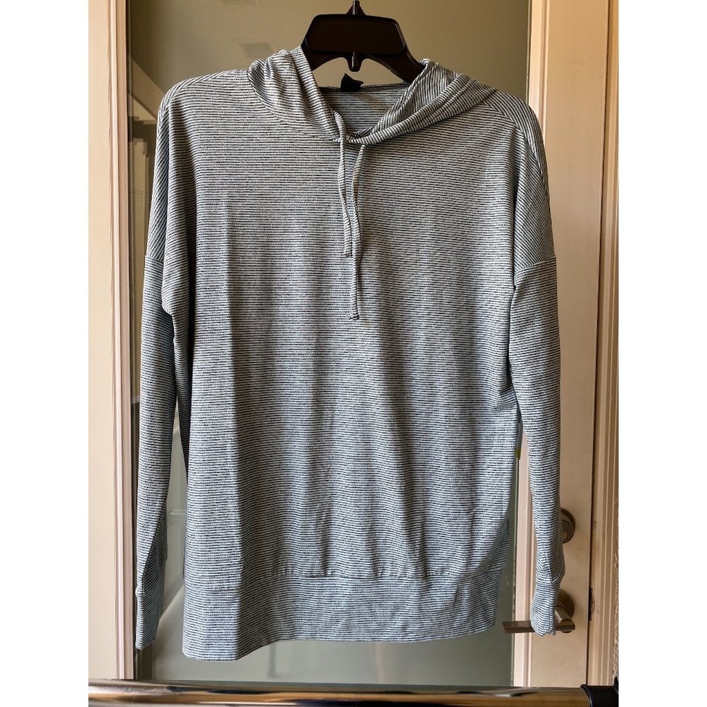 Skechers Go Walk Wear Women's Relaxed Fit Size S